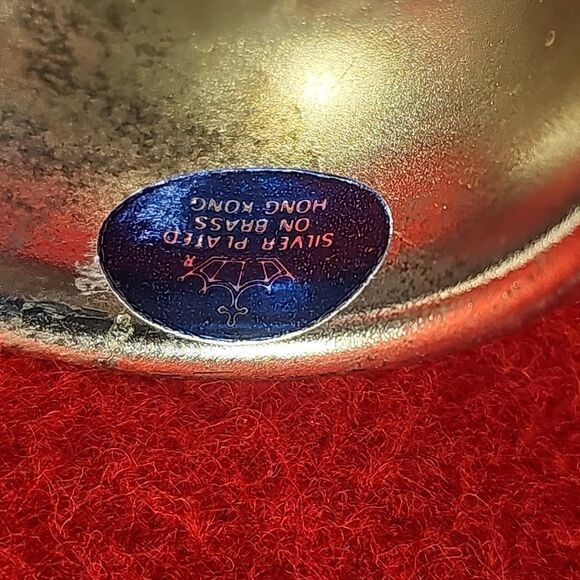 Vintage Set of 8 silver plated napkin rings Hong Kong 1.75"W x 1"H  (#EV1727) - Picture 4 of 8